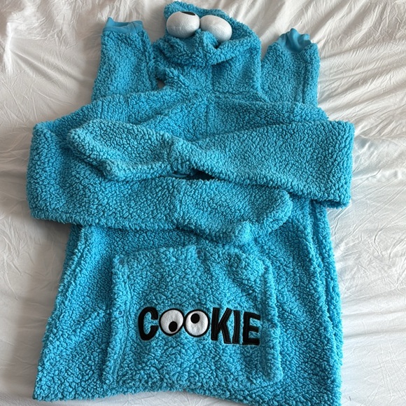 Cookie Monster Onesie - Picture 4 of 7